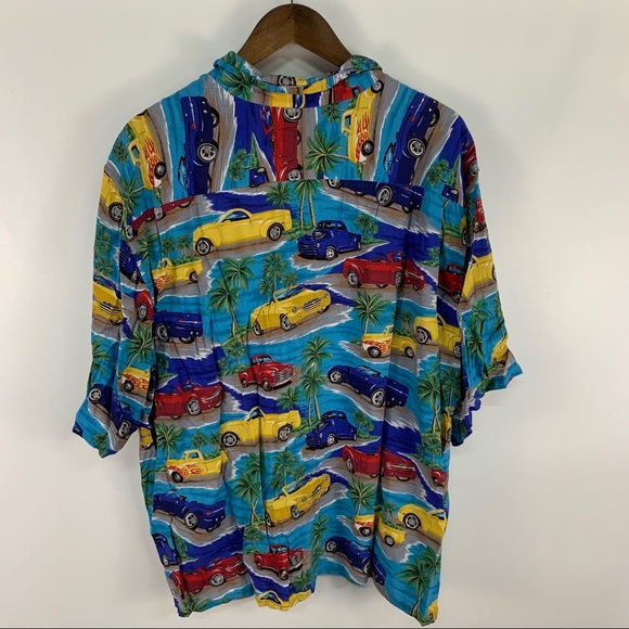 Reyn Spooner American Classics Hawaiian Shirt - Picture 2 of 3
